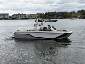 2027-nautique-gs22-144183-image0_164042.webp
