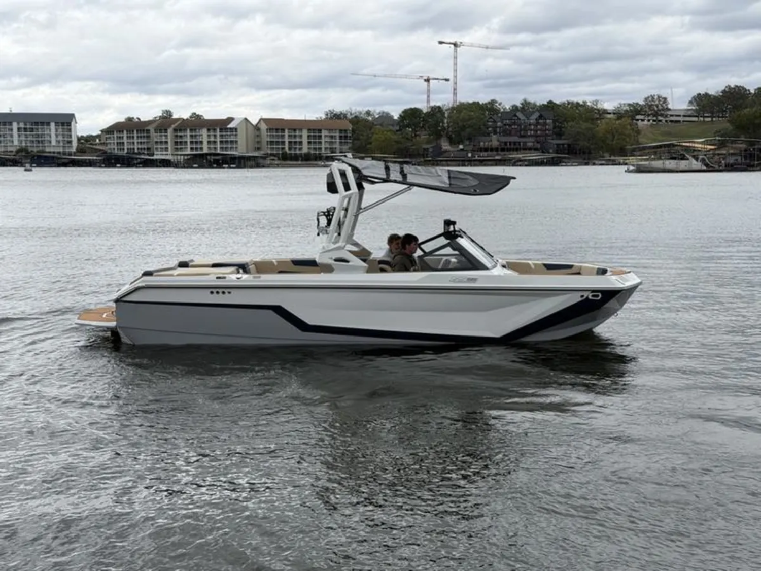 2027 NAUTIQUE GS22 (5035)