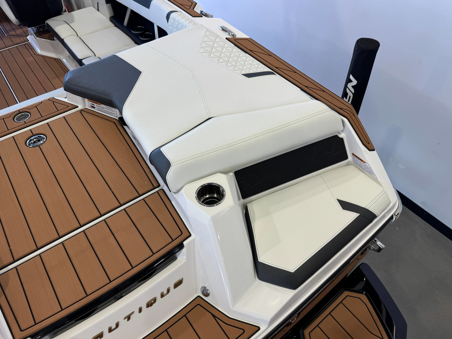 2027 Nautique Super Air Nautique GS22
