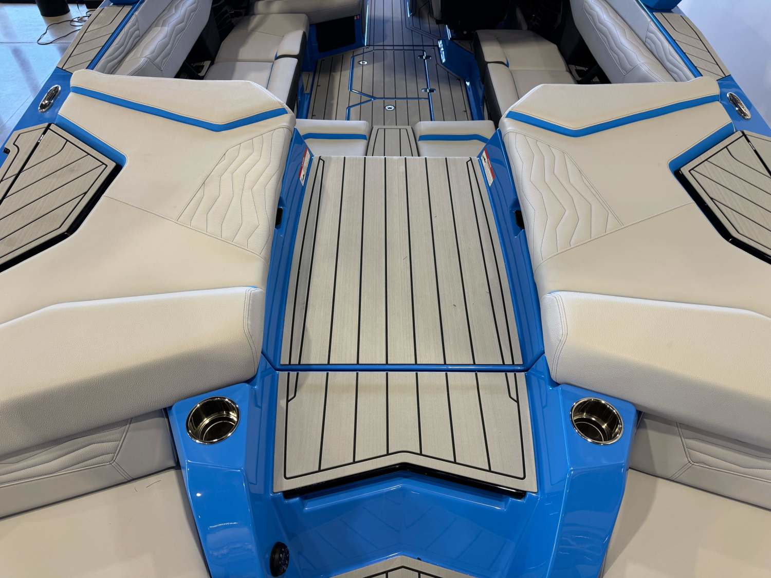 2027 Nautique Super Air Nautique G23