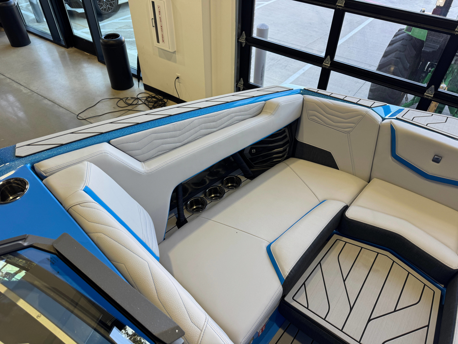 2027 Nautique Super Air Nautique G23