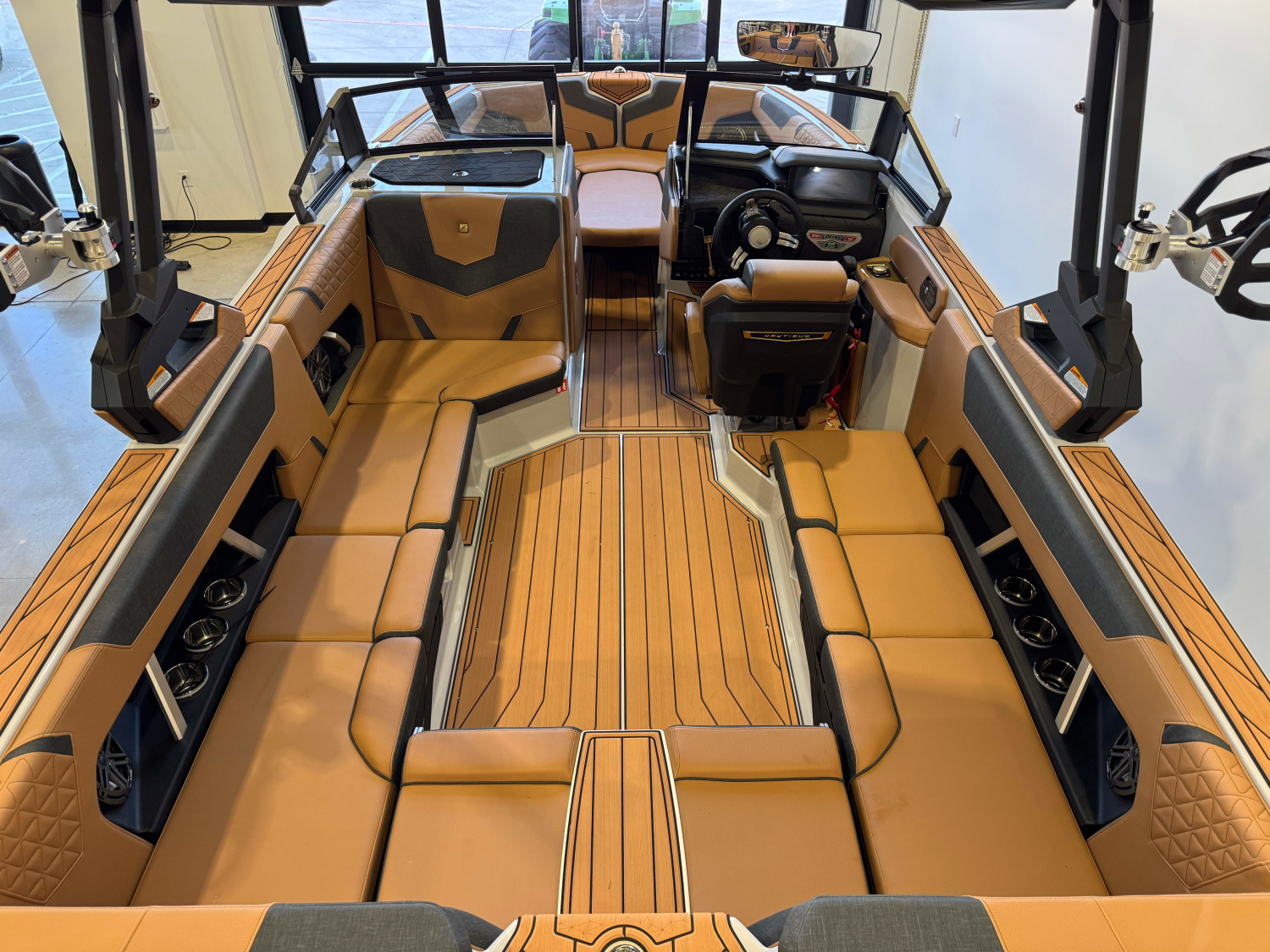 2027 Nautique Super Air Nautique GS22