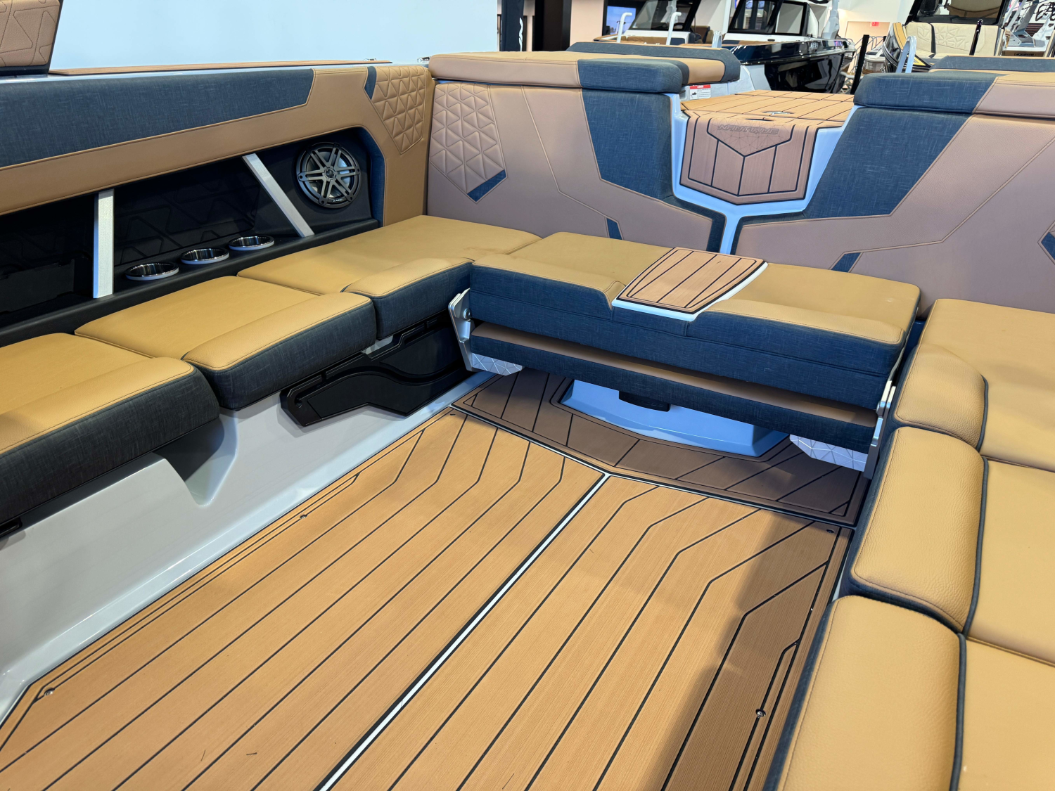 2027 Nautique Super Air Nautique GS22