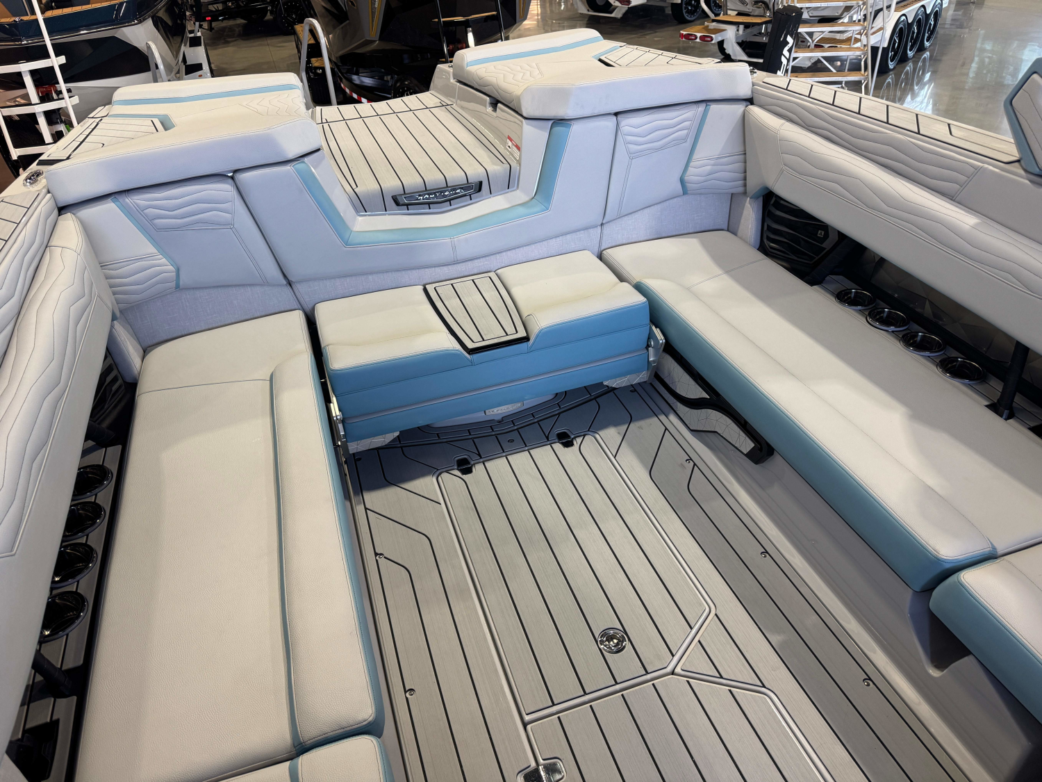 2027 Nautique Super Air Nautique G25