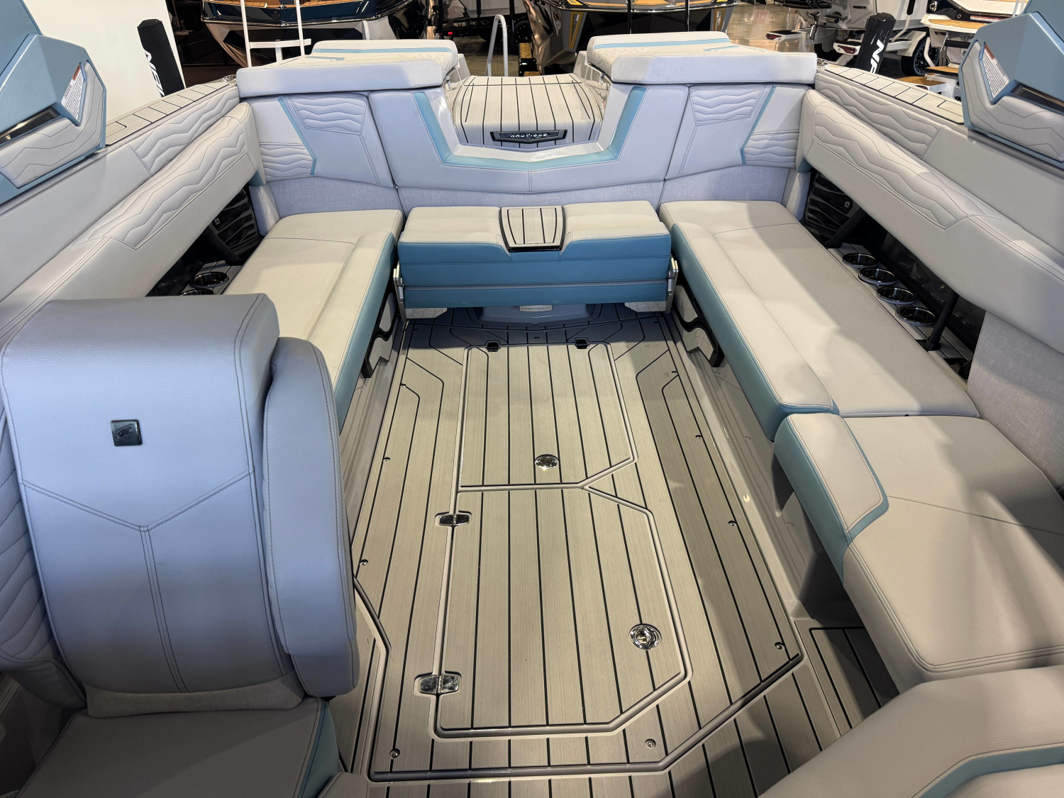 2027 Nautique Super Air Nautique G25