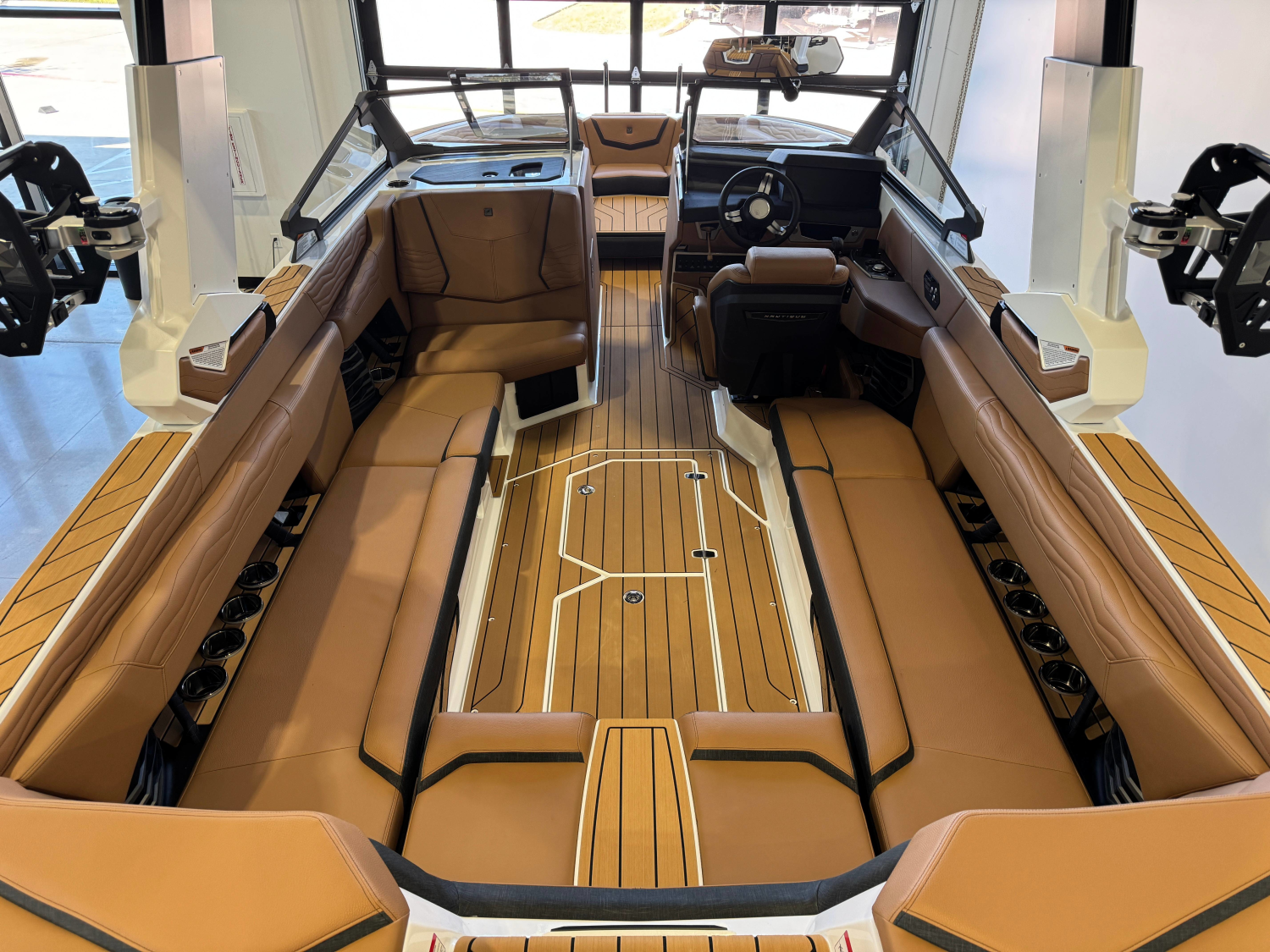 2027 Nautique Super Air Nautique G25