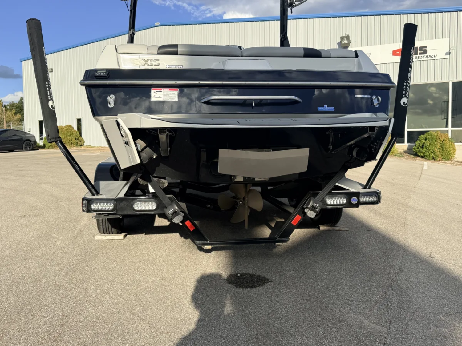 2018 Axis A20
