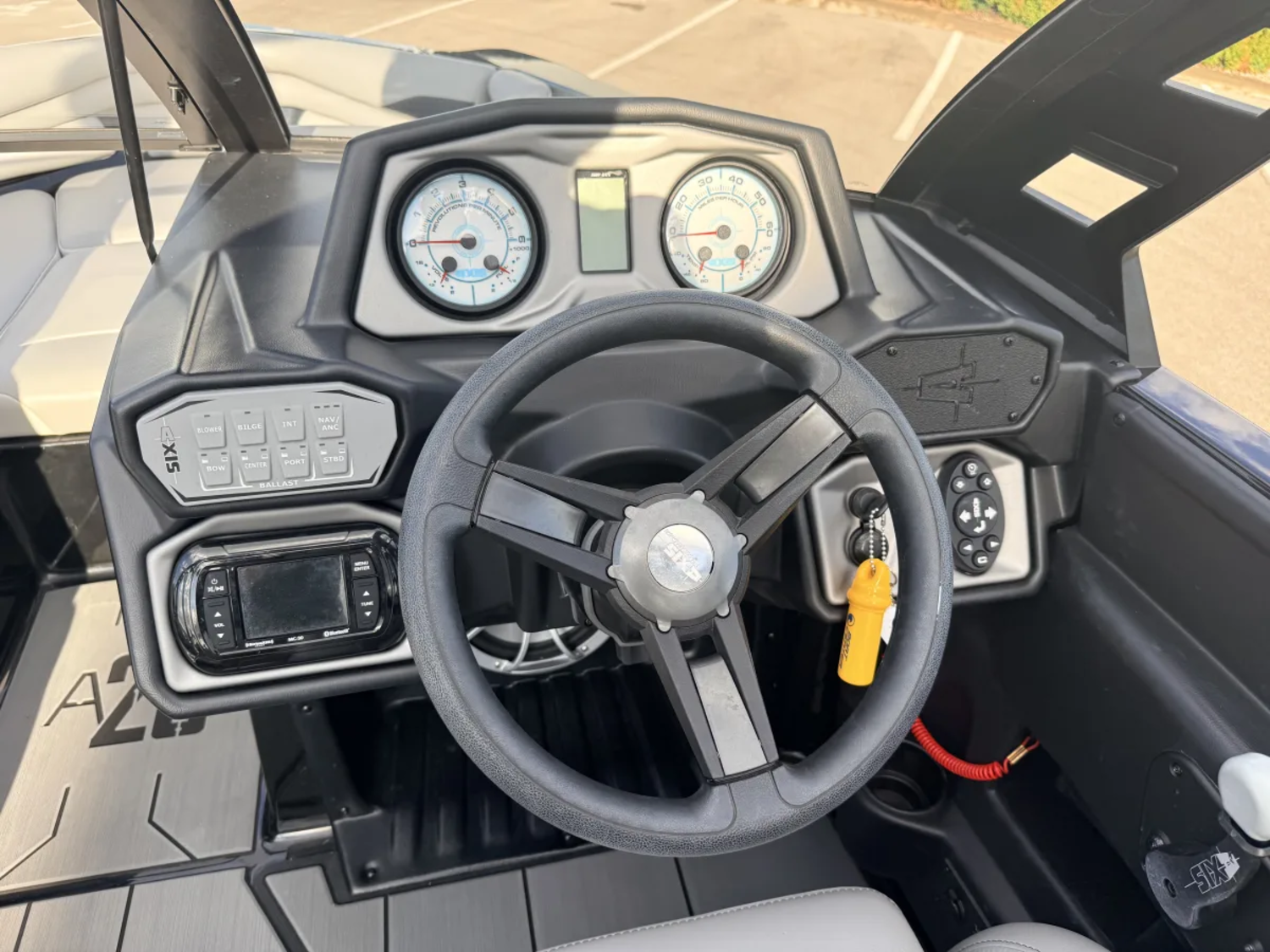 2018 Axis A20