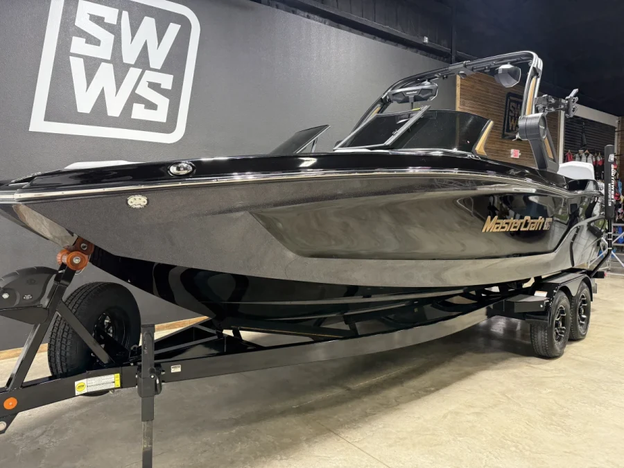 2026-mastercraft-xt24-147550-image2.webp
