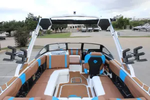 2027-malibu-wakesetter-23-lsv-147558-image11.webp