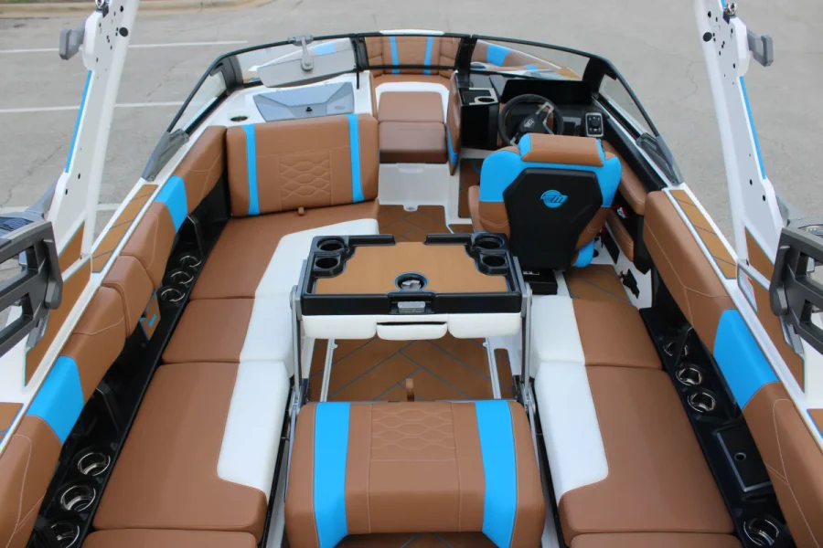 2027-malibu-wakesetter-23-lsv-147558-image12.webp