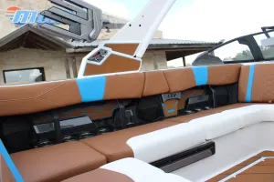 2027-malibu-wakesetter-23-lsv-147558-image20.webp