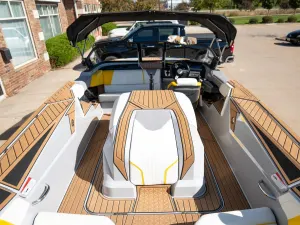 2022-nautique-ski-nautique-147565-image2.webp
