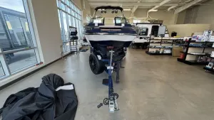 2025-mastercraft-x24-147567-image3.webp