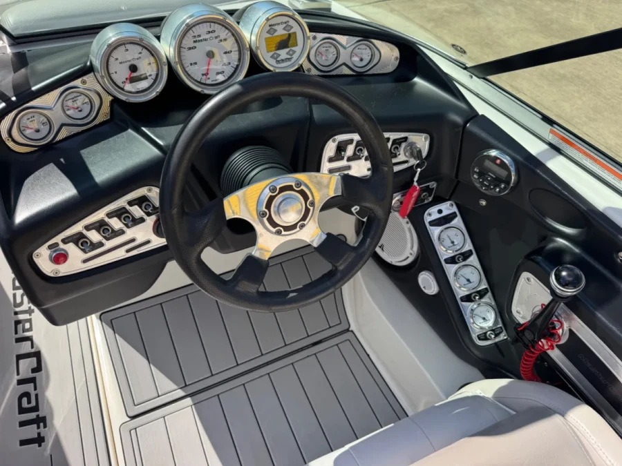 2007-mastercraft-x45-147569-image2.webp