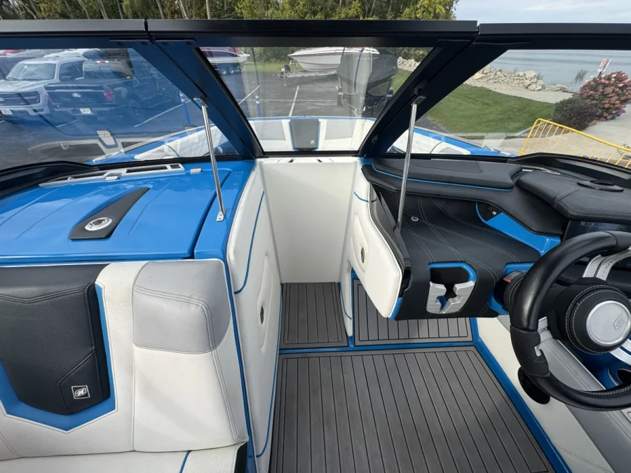 2020-nautique-g21-147576-image14.webp