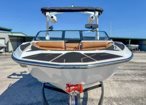 2027-supreme-s220-147587-image8