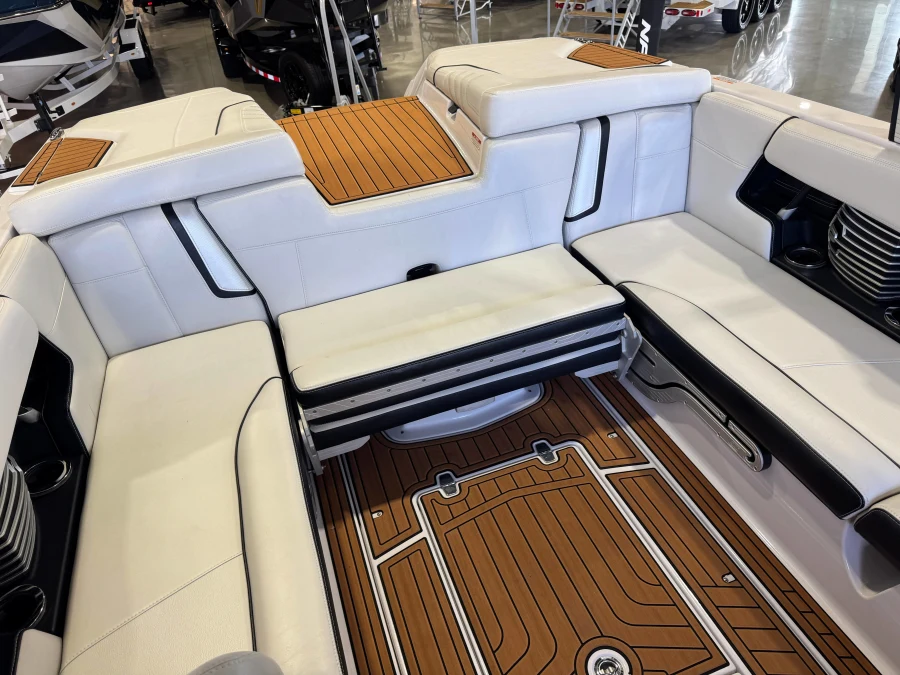 2015-nautique-g23-147591-image16