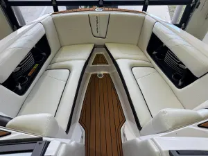 2015-nautique-g23-147591-image17
