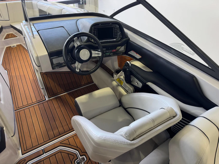 2015-nautique-g23-147591-image25