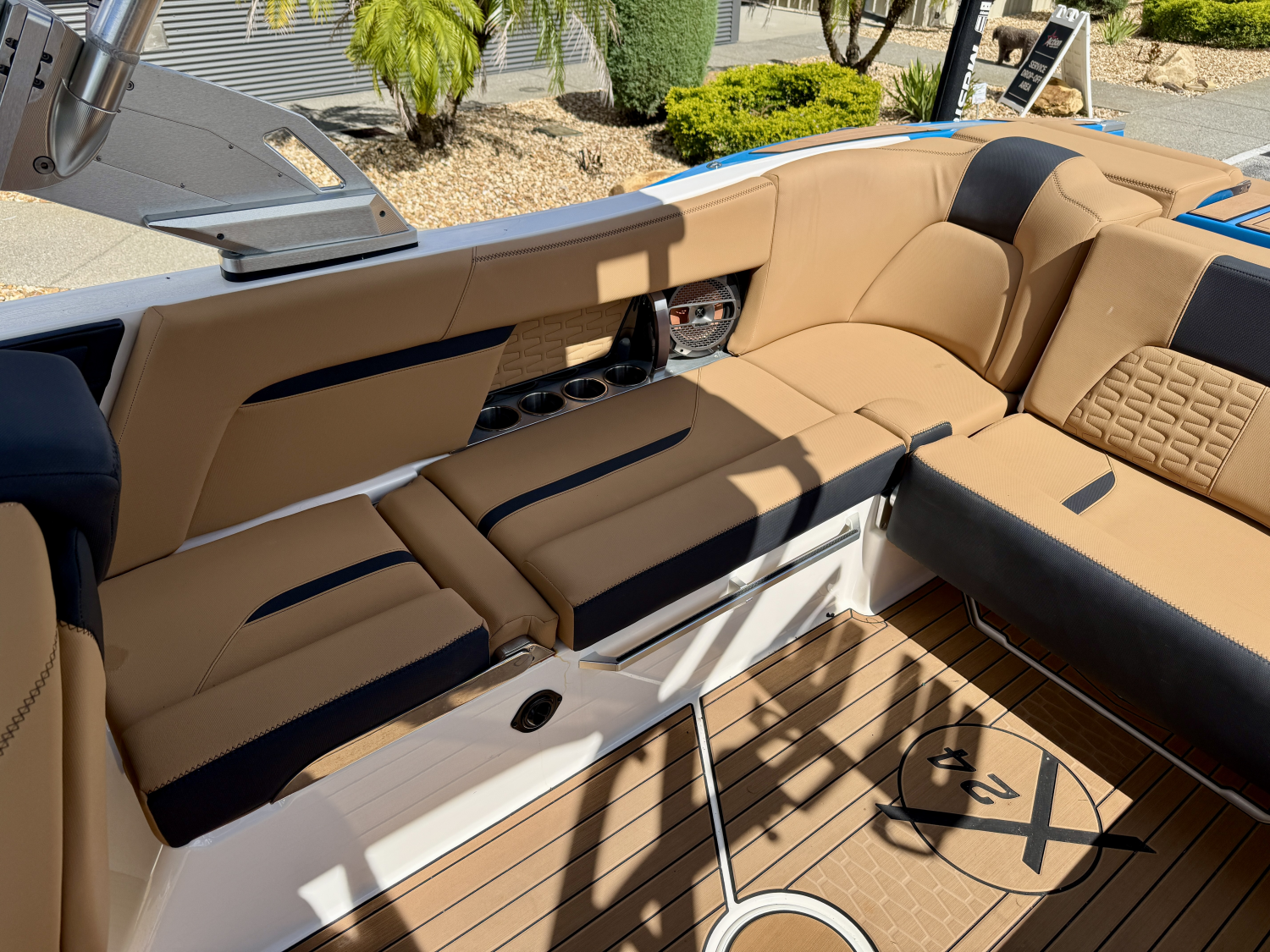 2021 MasterCraft X24