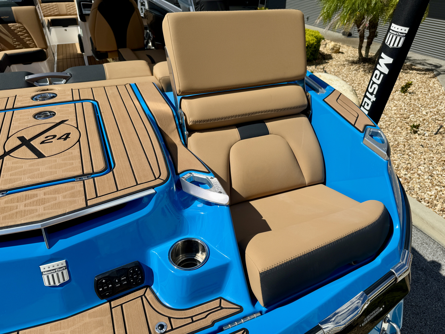 2021 MasterCraft X24