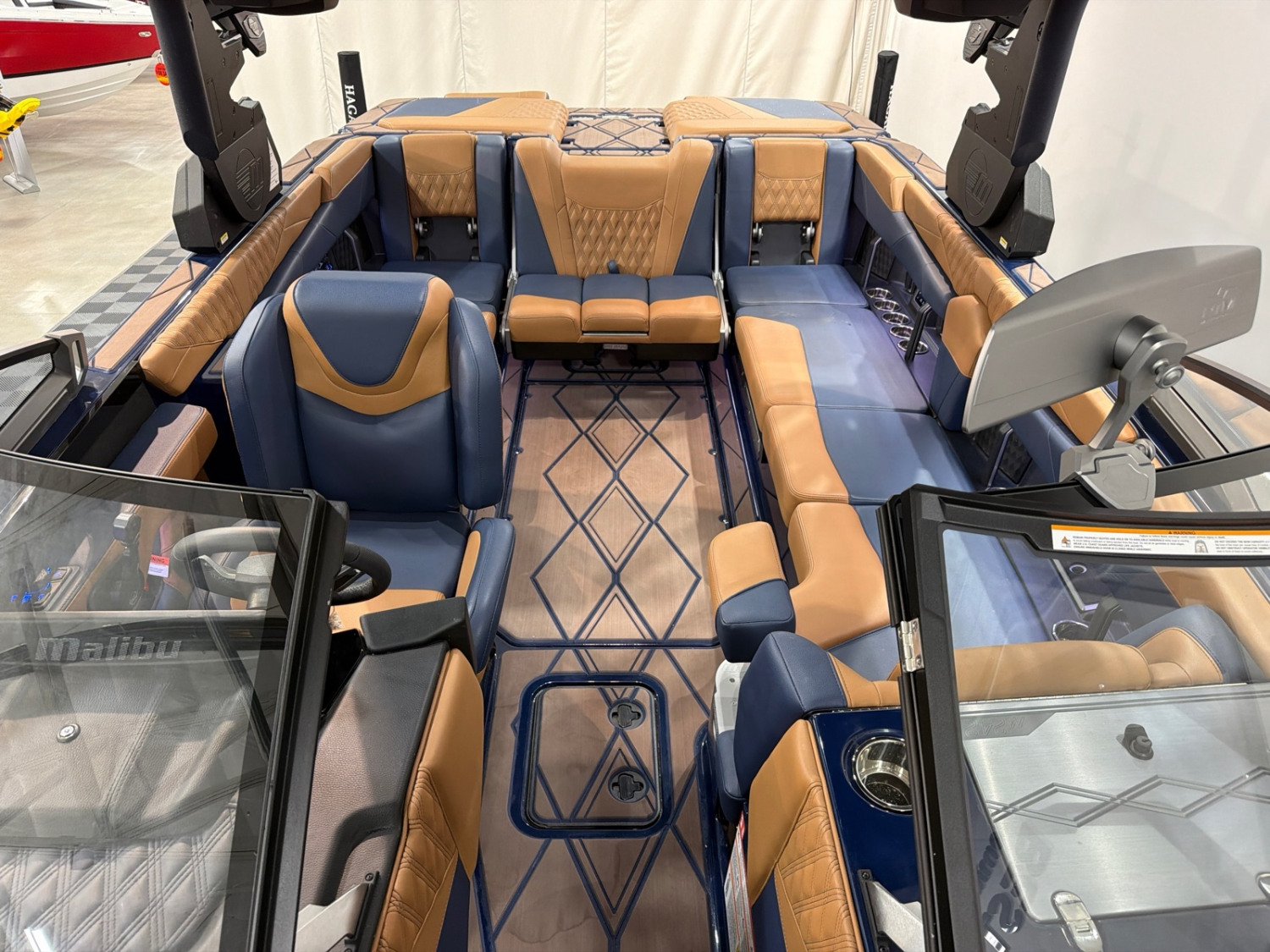 2027 Malibu M242