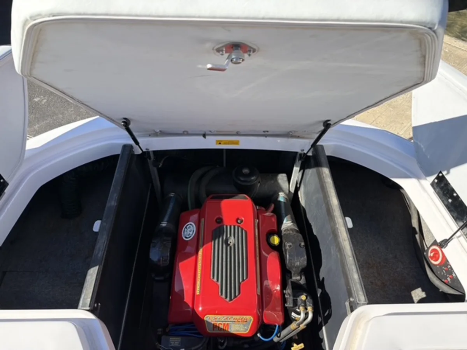 2007 Nautique 210 