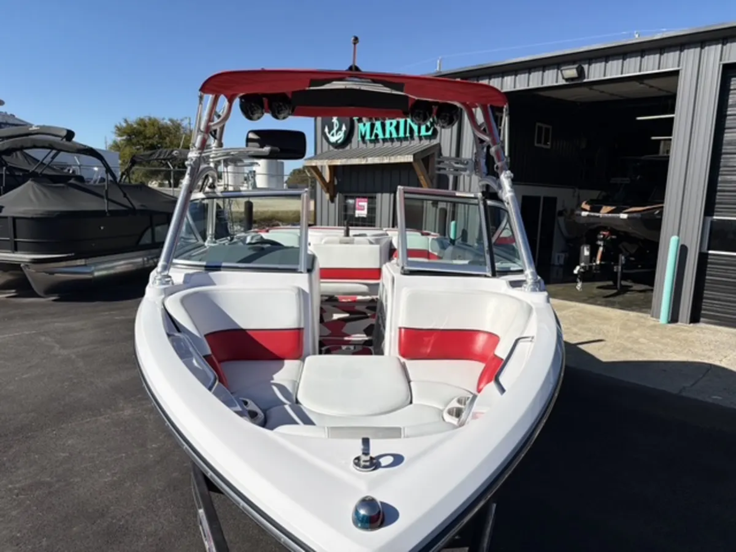 2007 Nautique 210 