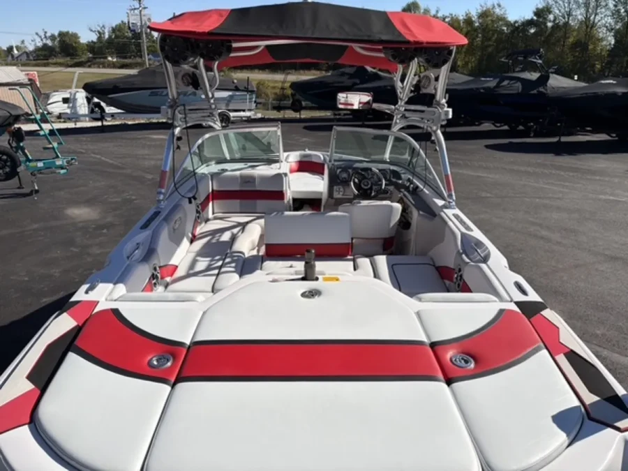 2007-nautique-super-air-nautique-210-147606-image8.webp