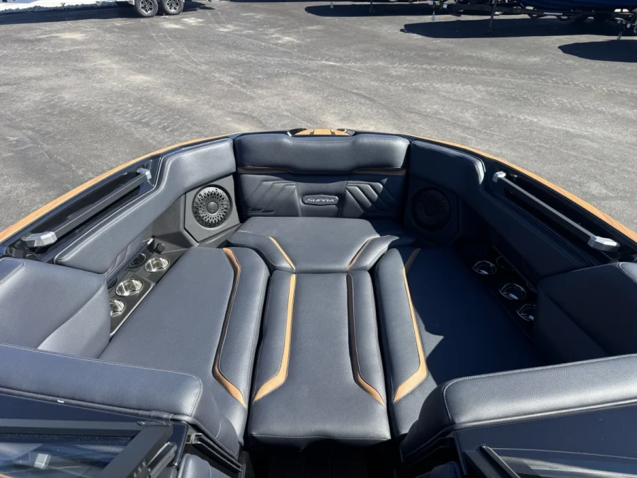 2027-supra-r245-147609-image14.webp