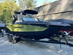 2022-mastercraft-x24-147612-image1.webp
