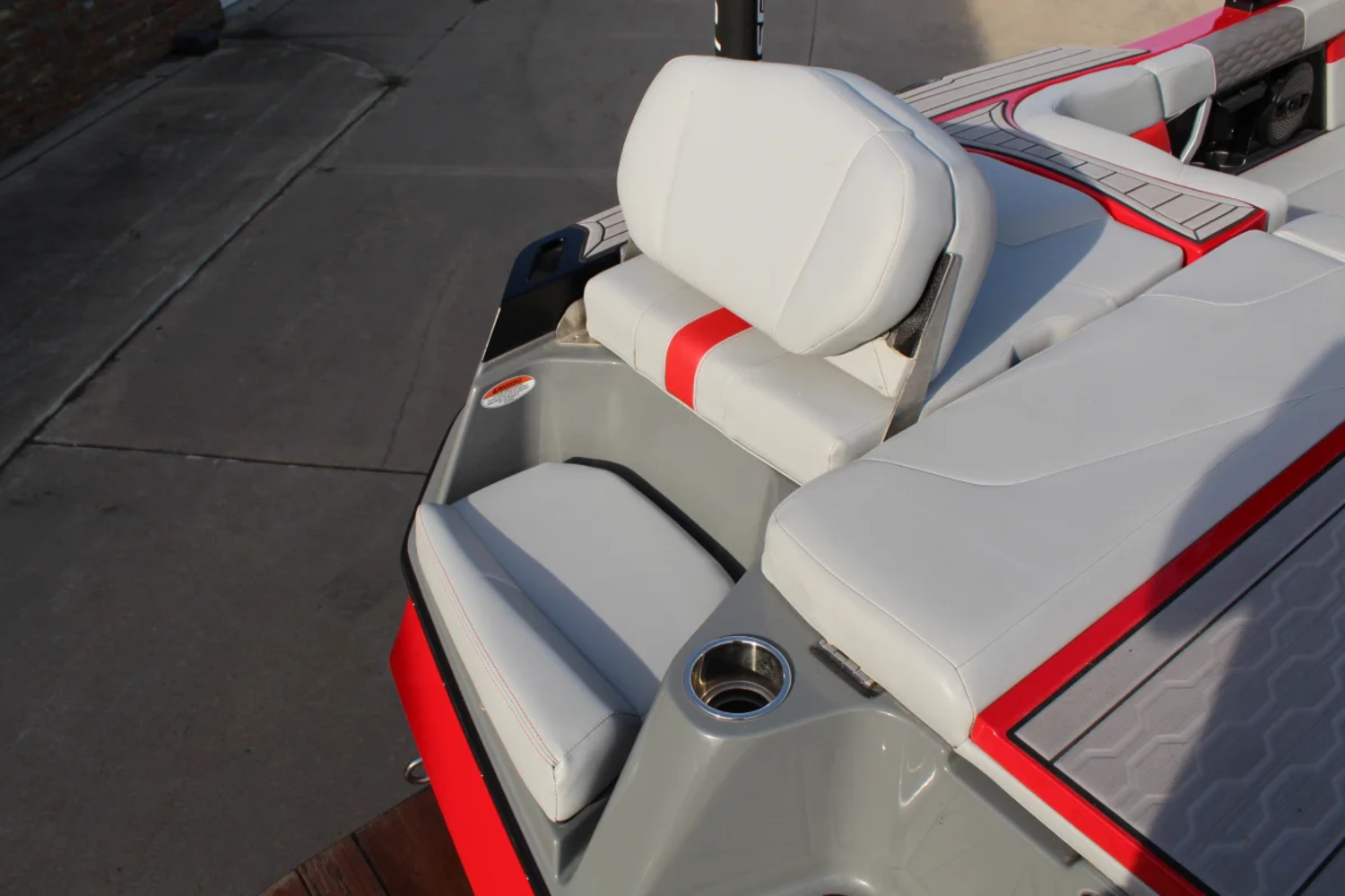 2023 Mastercraft XT23