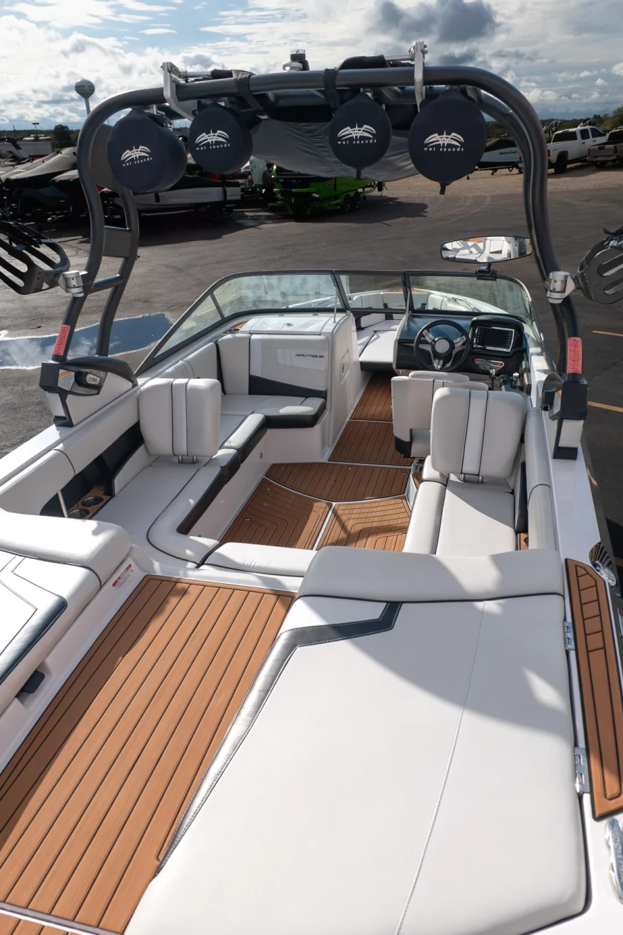 2015-nautique-super-air-nautique-230-147620-image13.webp