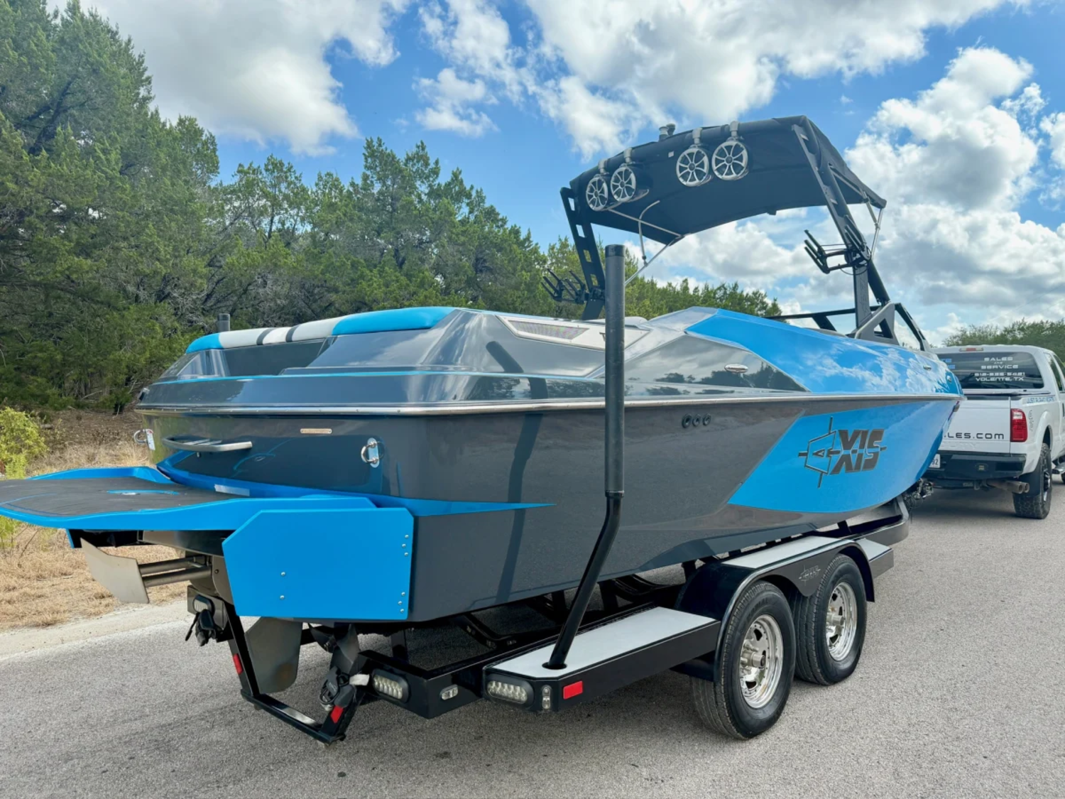 2017 Axis T23
