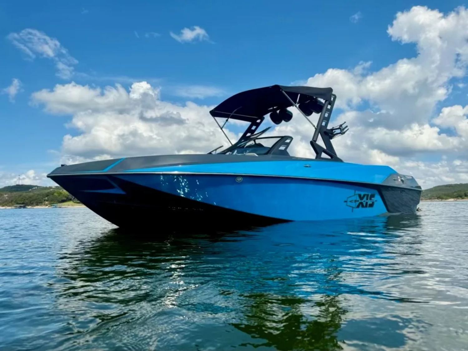 2017 Axis T23
