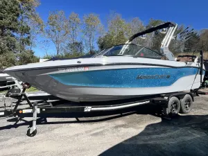 2023-mastercraft-xt23-147632-image1.webp