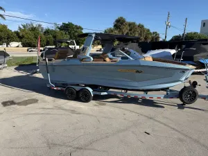 2027-nautique-g25-paragon-147638-image0.webp