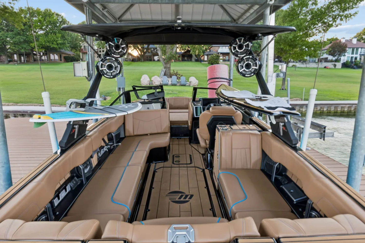 2022 Malibu Boats Wakesetter 24 MXZ