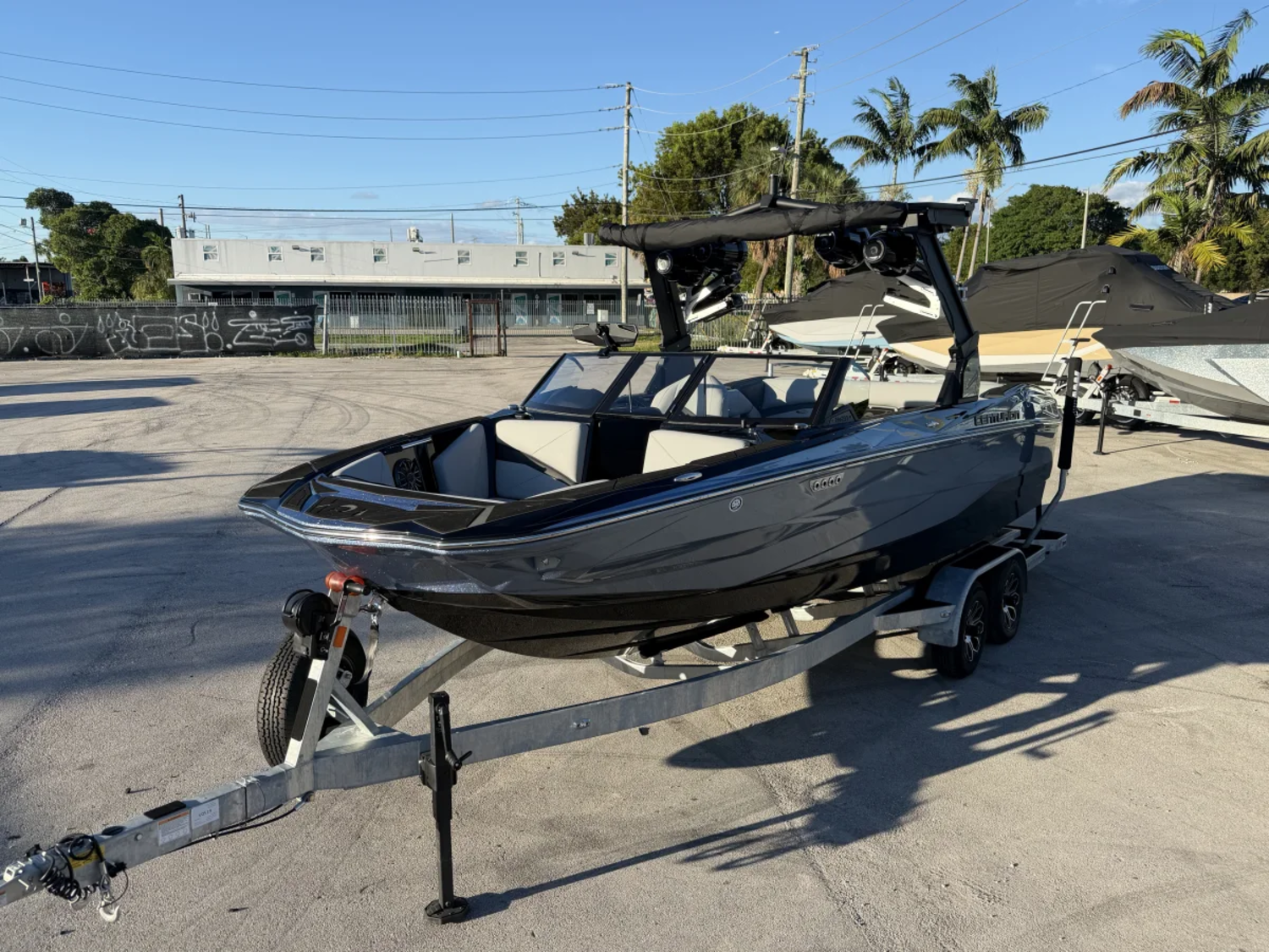2027 Centurion NV233