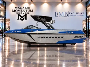 2016-malibu-wakesetter-25-lsv-147656-image0.webp
