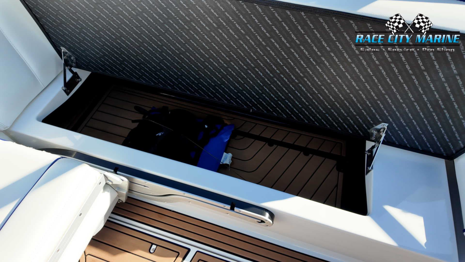 2016 Nautique G25