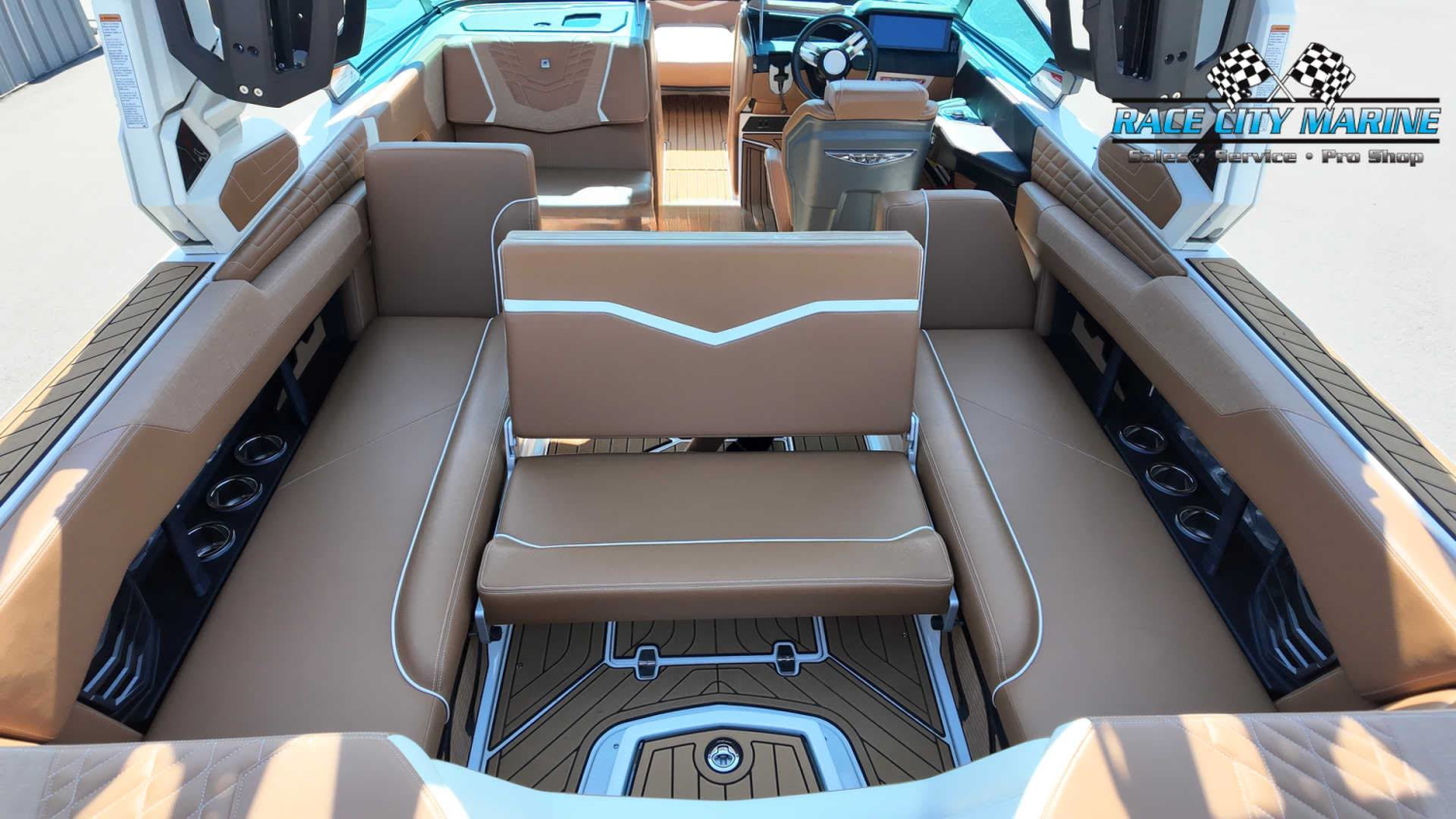 2023 Nautique G25