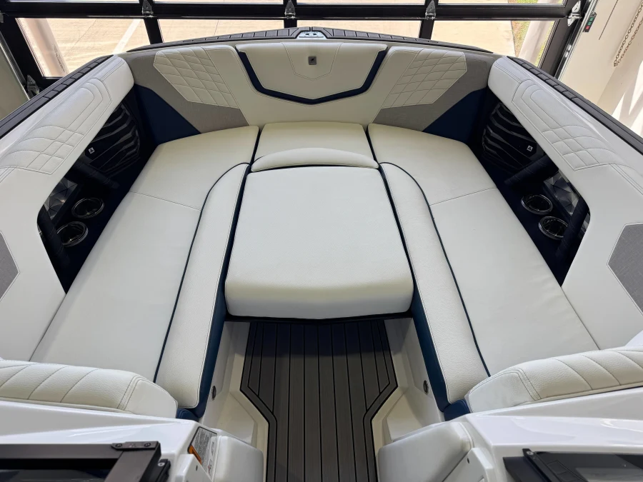 2023-nautique-g25-147668-image17