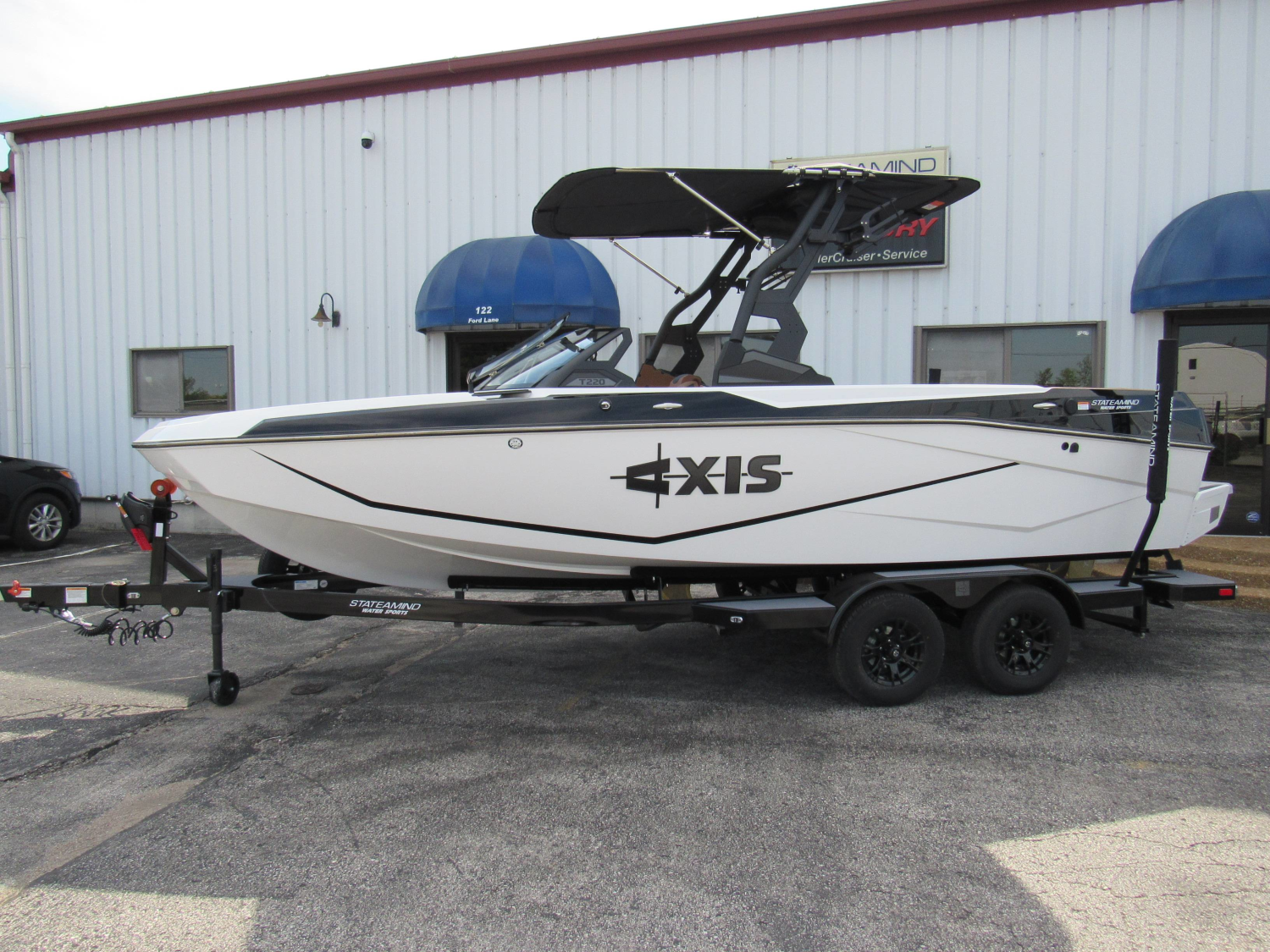 2027 Axis T220