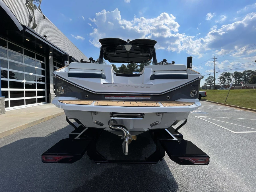 2027-nautique-g23-147674-image6