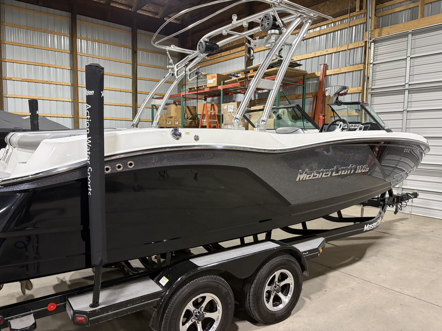 2017 MasterCraft NXT22