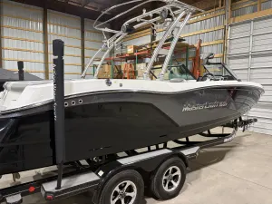 2017-mastercraft-nxt22-147682-image19