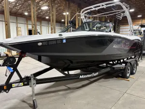 2017-mastercraft-nxt22-147682-image20