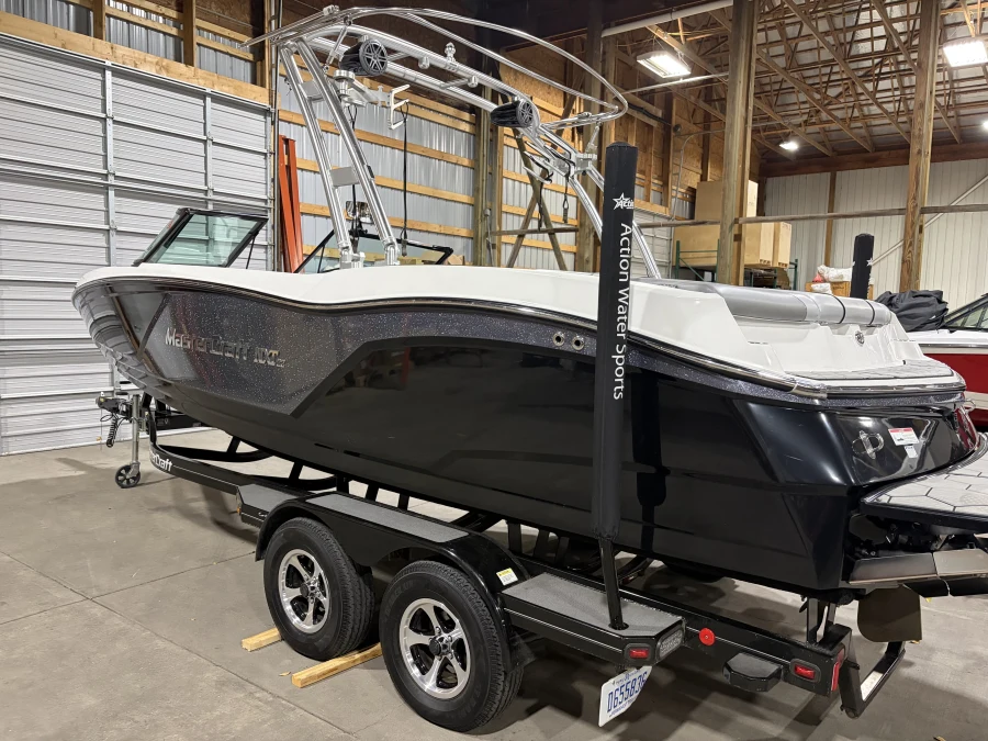 2017-mastercraft-nxt22-147682-image22